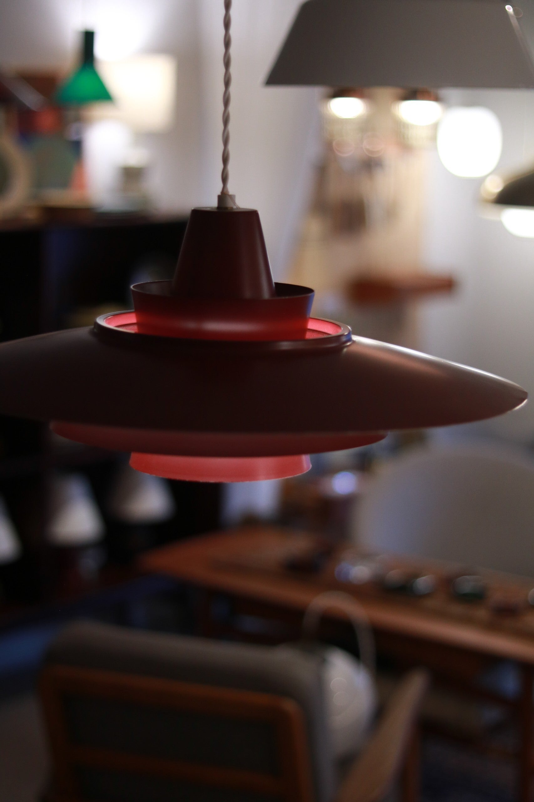 ダークレッド 円形ペンダントライト ペンダントライト/SuperLight | terasuca